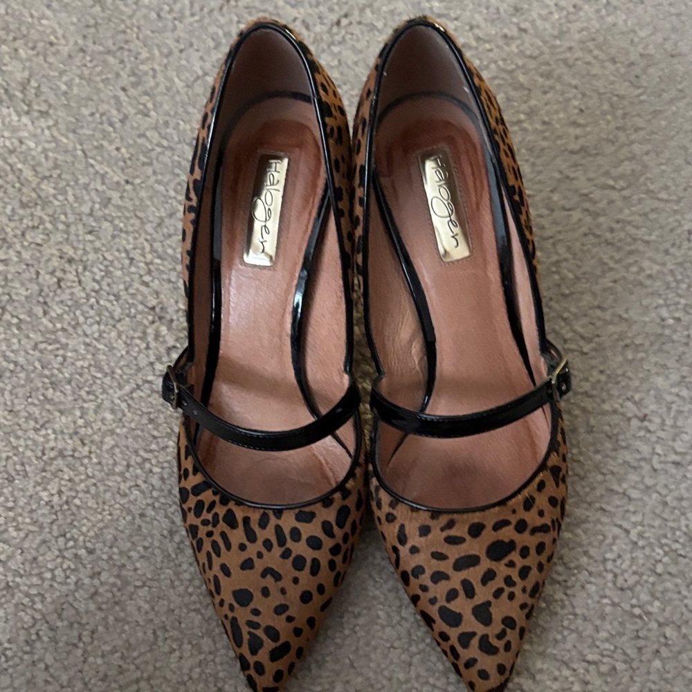 Halogen Calf Hair Leopard Print Heels with Black Straps size 8 - Picture 2 of 7